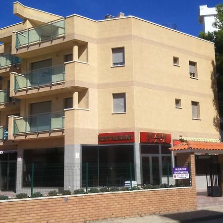 Apart. A-Dorada Miami Playa Apartment Екстериор снимка